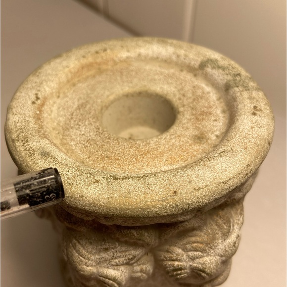 Vintage 3D Cherub face all around Candlestick Holder statue figurine 1980s 90s - Picture 12 of 13